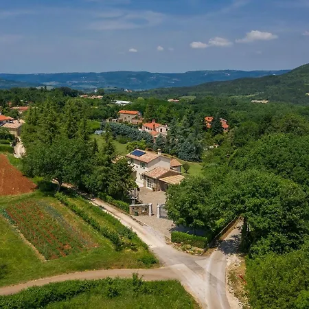 Braide Semesterbostad *