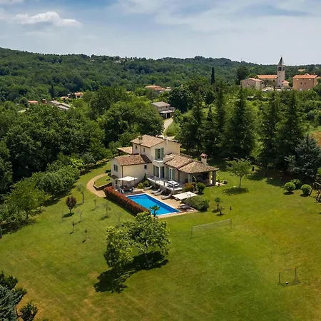 Braide Holiday home *