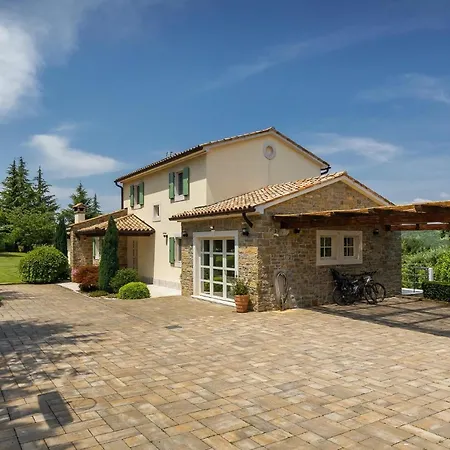 Nyaraló Braide Motovun